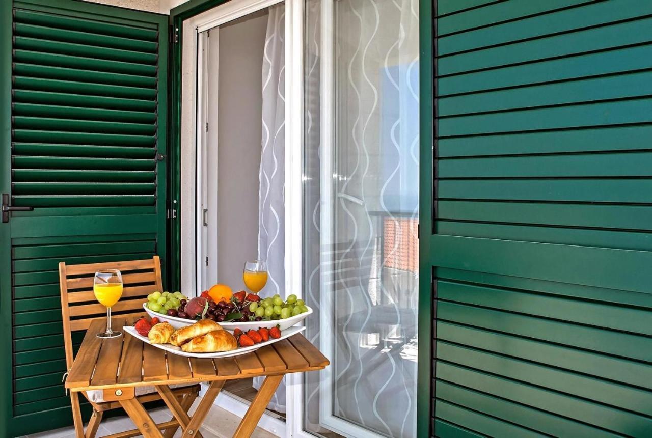 House Dunja Villa Omis Luaran gambar